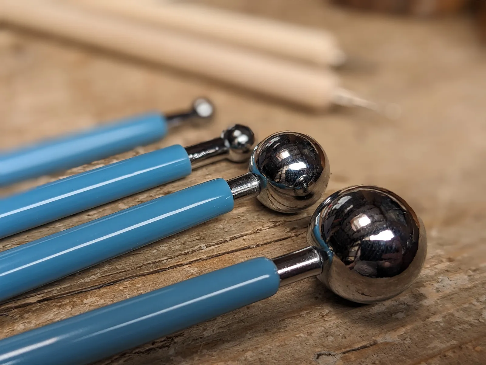 Dotting pen